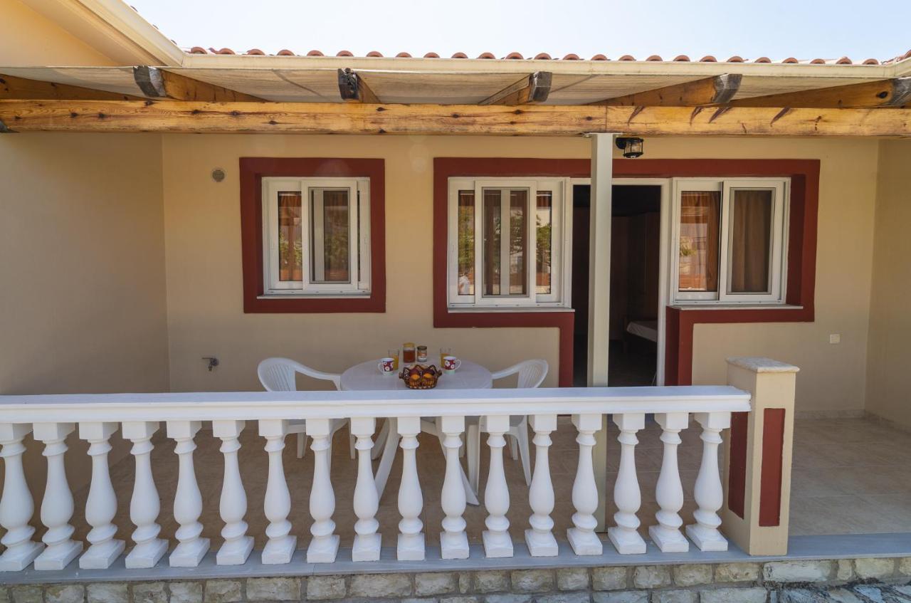 Apartment Anemi Finikounta